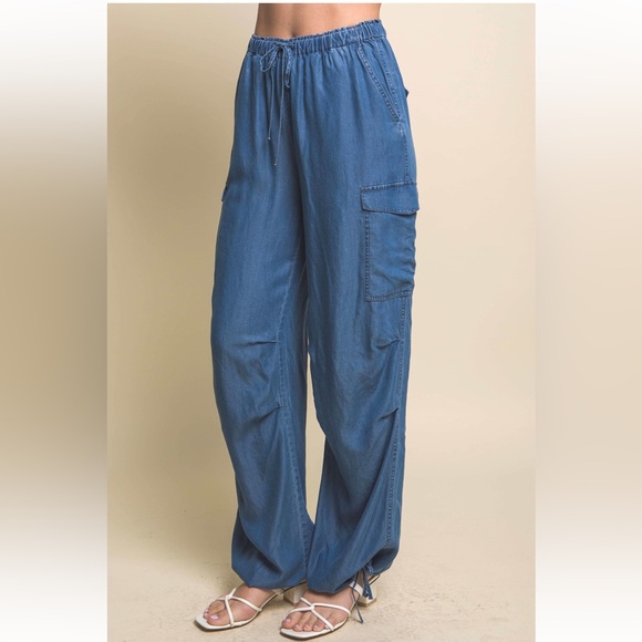 10 Full-Length Tencel Cargo Pants - Picture 4 of 4